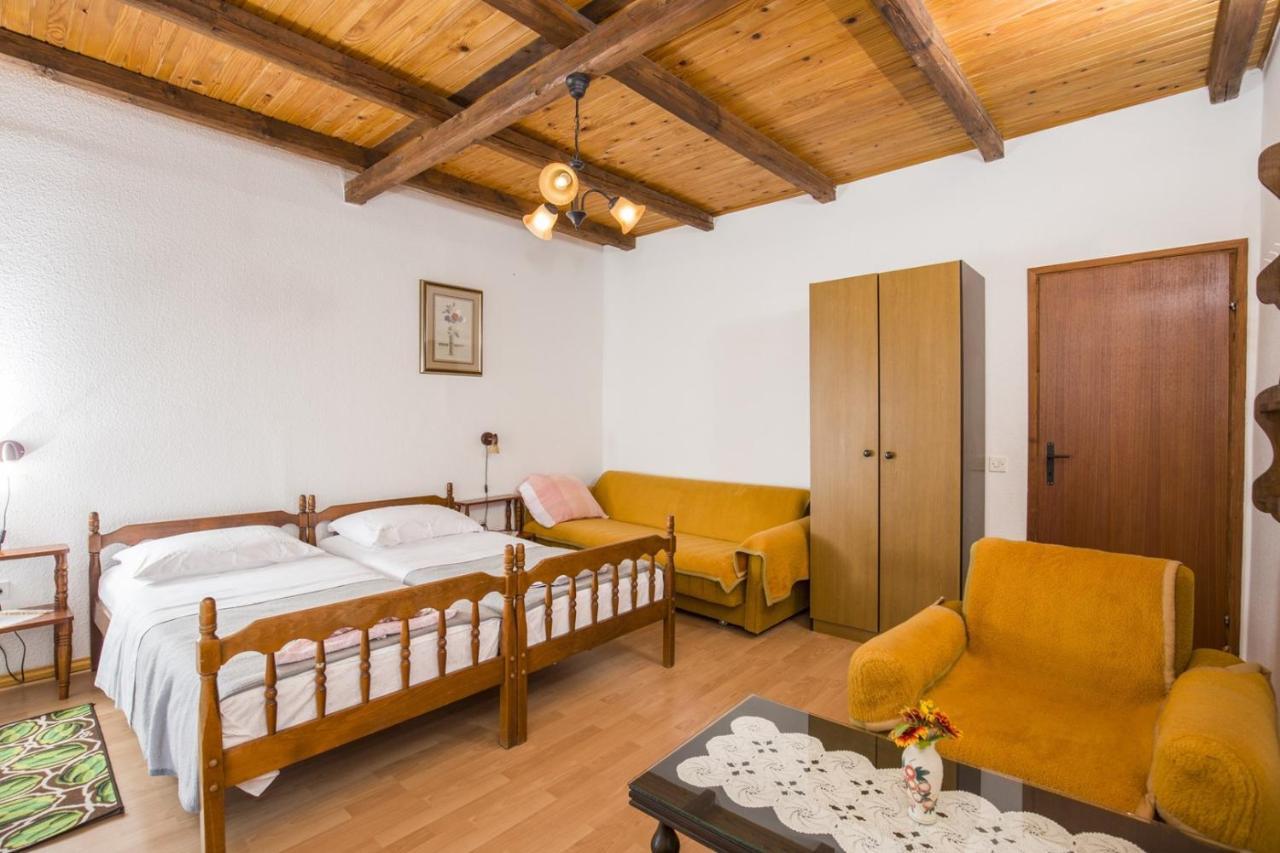 Apartment Vili Pinezići Extérieur photo